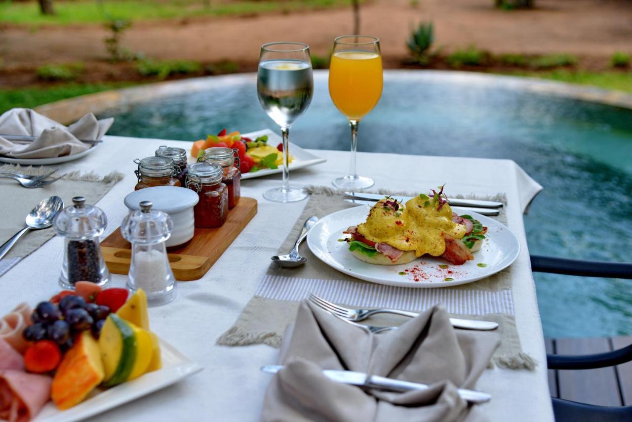 Tambuti Lodge Pilanesberg Exteriör bild