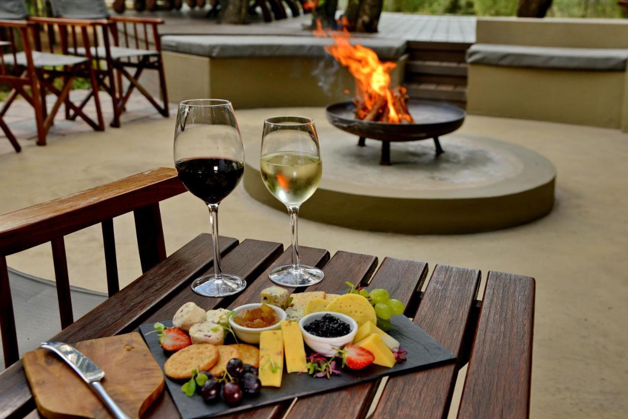 Tambuti Lodge Pilanesberg Exteriör bild