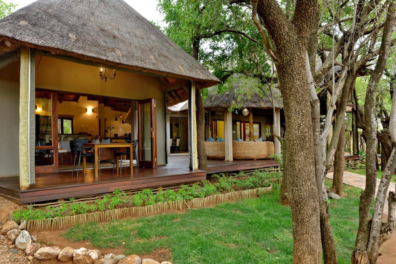 Tambuti Lodge Pilanesberg Exteriör bild