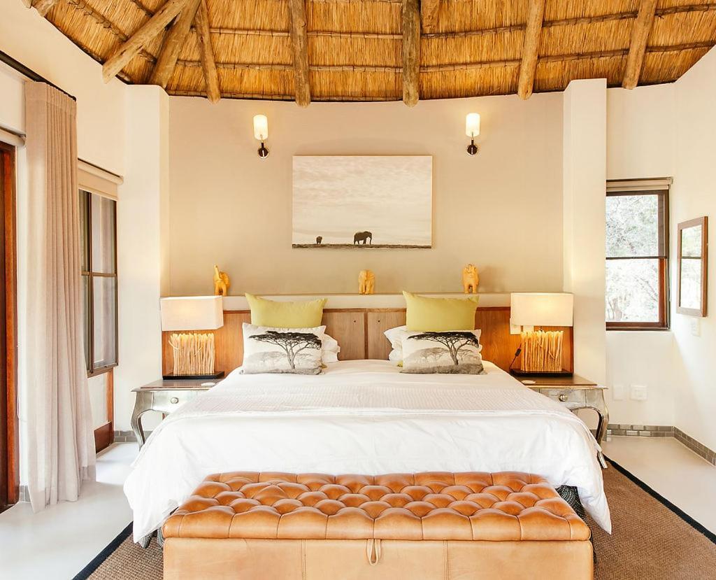 Tambuti Lodge Pilanesberg Exteriör bild
