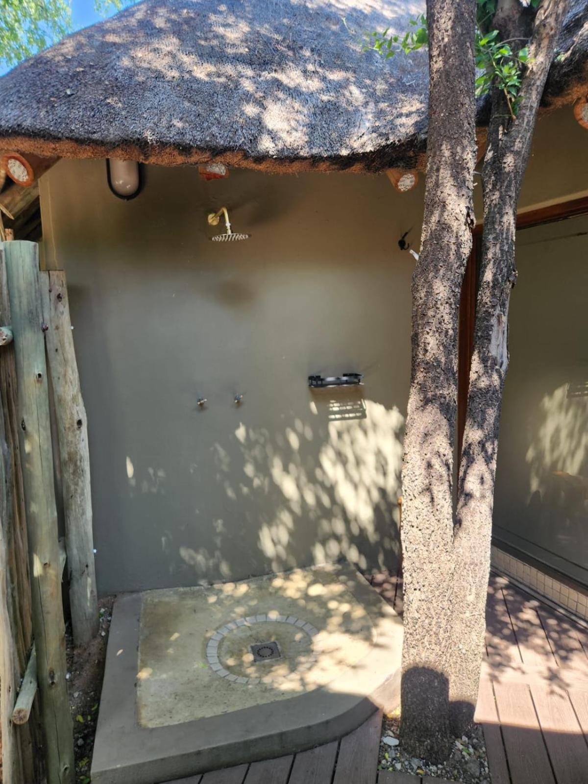 Tambuti Lodge Pilanesberg Exteriör bild